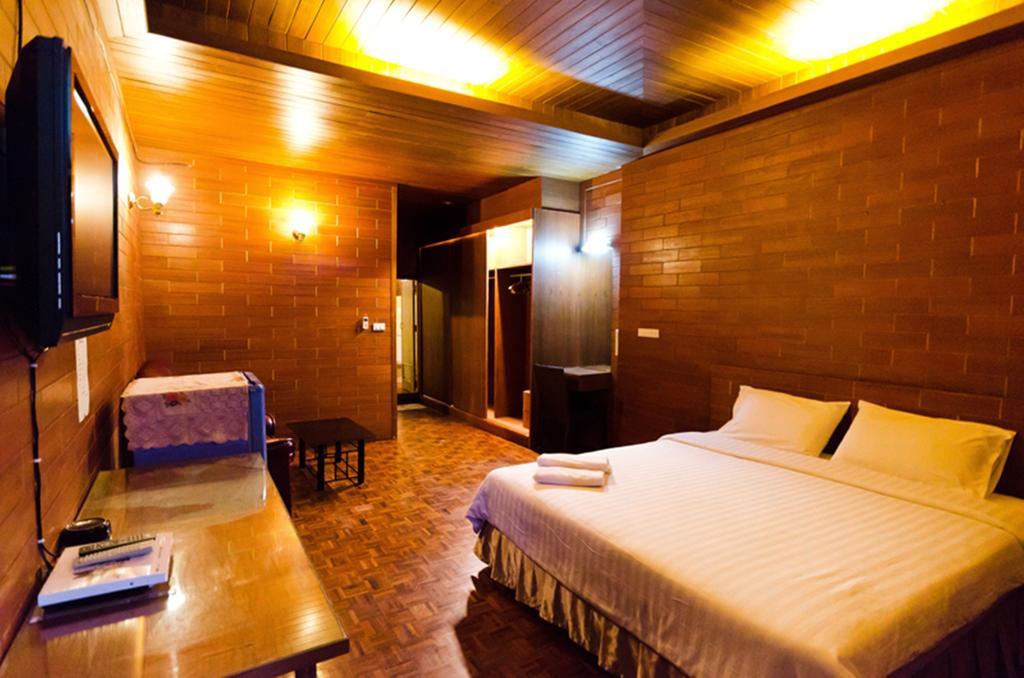 Eight Plus Hotel بانكوك المظهر الخارجي الصورة