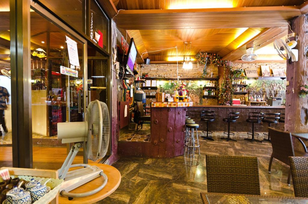 Eight Plus Hotel بانكوك المظهر الخارجي الصورة